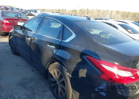 2016 Nissan Altima 2.5 Sv z USA, uszkodzony, nr VIN 1N4AL3AP4GC115451